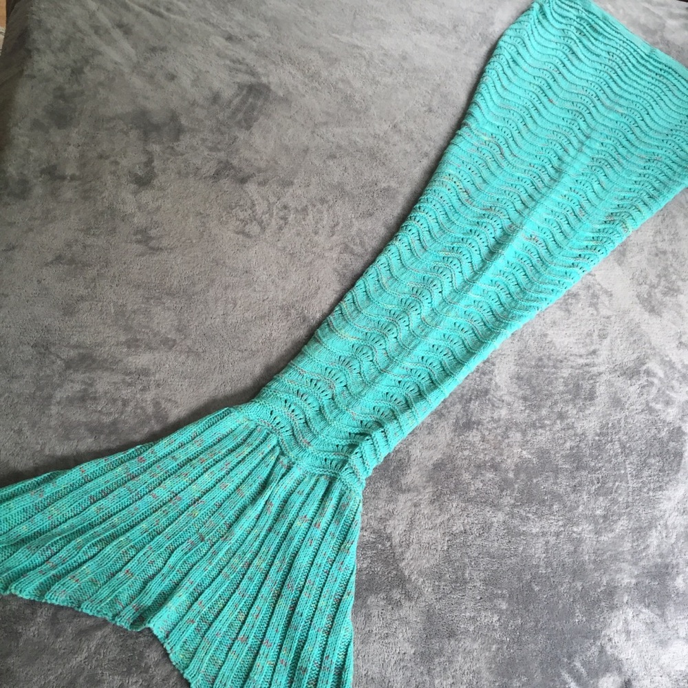 Mermaid tail blanket NEW